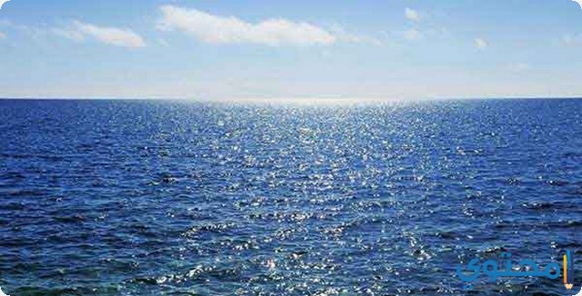 تفسير معنى رؤية البحر في المنام لابن سيرين والنابلسي