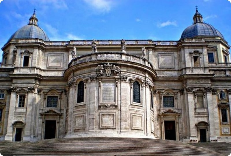 rome09 دليل مصور أجمل معالم السياحة في روما 2024