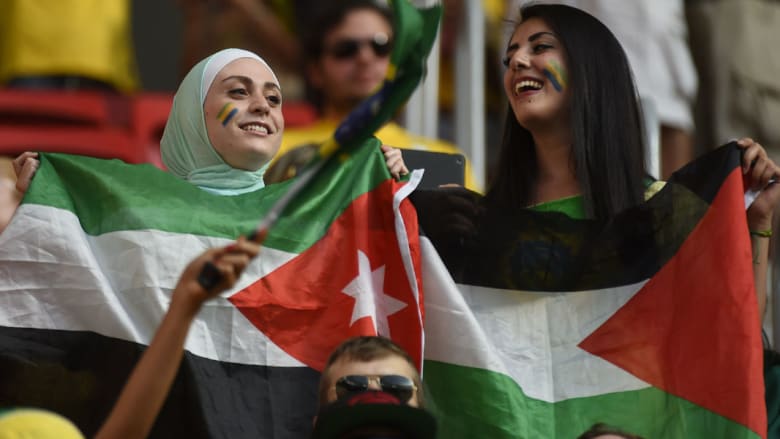 خلفيات وصور منتخب فلسطين للفيس بوك 2025 ومشجعيه