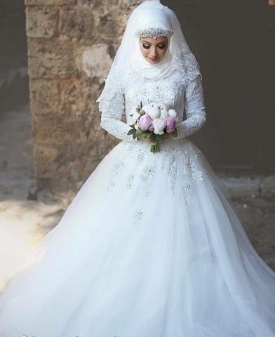 فساتين زفاف للمحجبات5 صور اجمل فساتين زفاف للمحجبات بتصميمات رائعة
